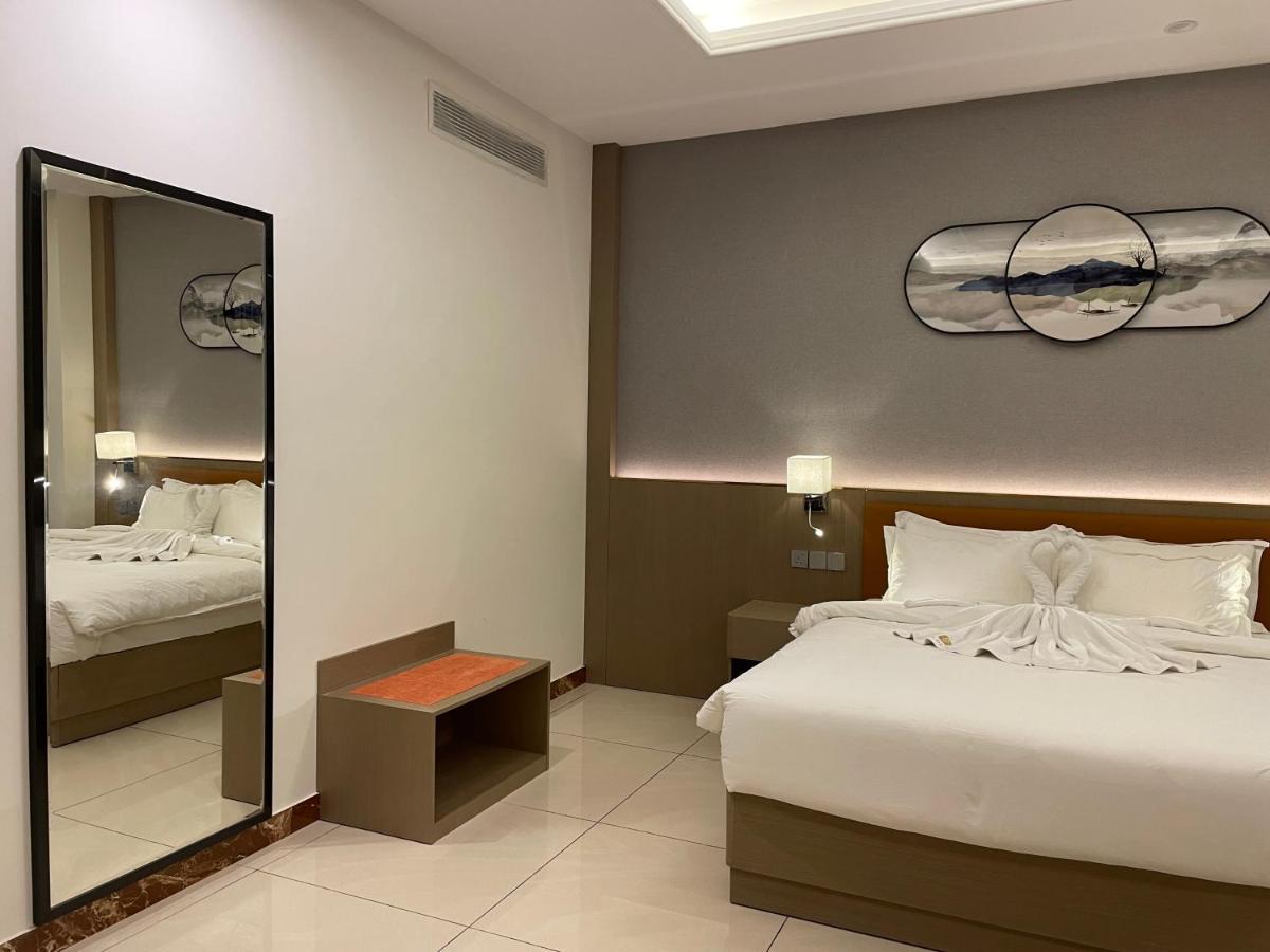 Season Inn Hotel_Al Hail Seeb Exterior photo